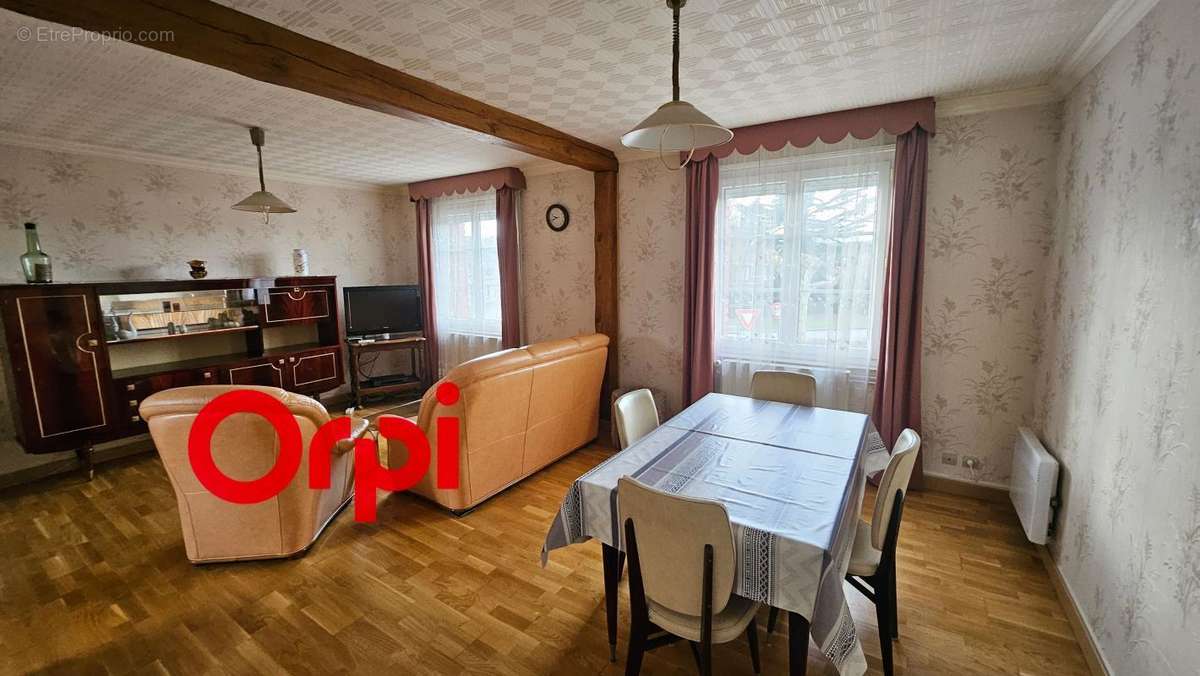 Appartement à BEAUMONT-LE-ROGER