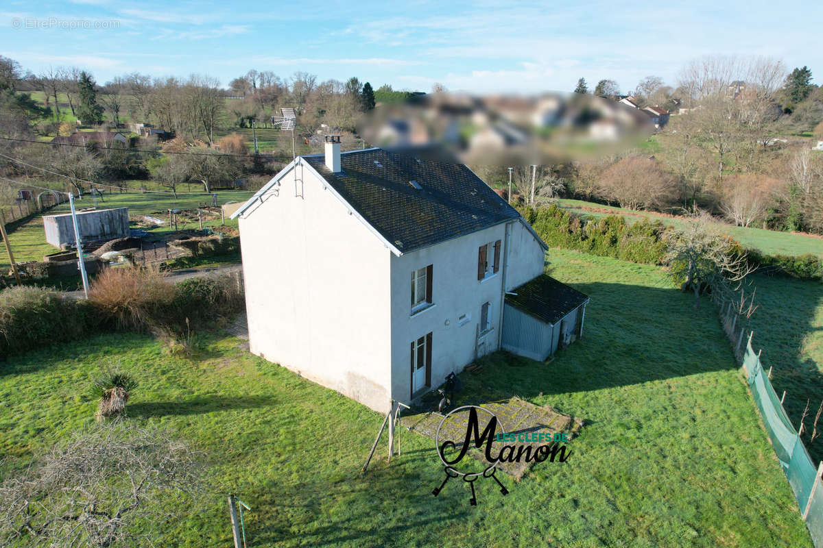 Maison à FROMENTAL