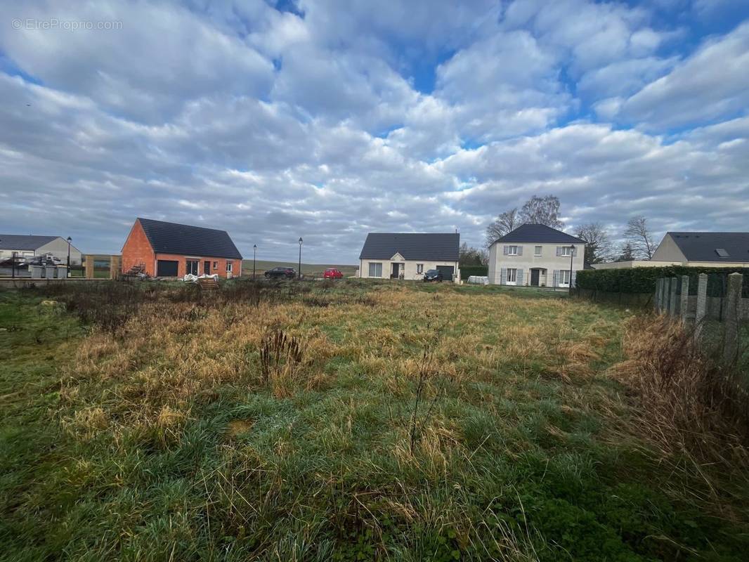 Terrain à SOISSONS