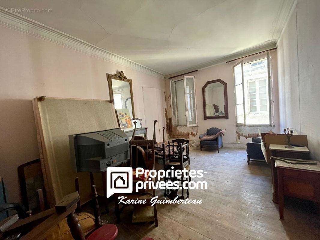 Appartement à SAINT-EMILION