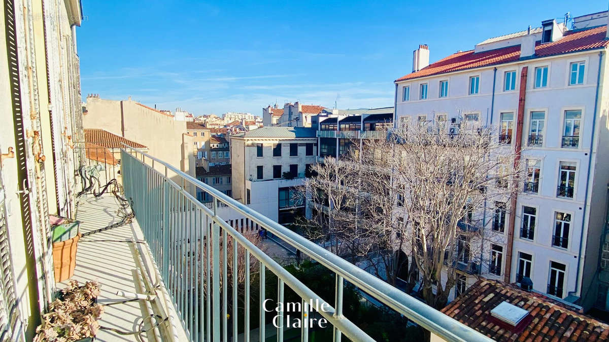 Appartement à MARSEILLE-6E