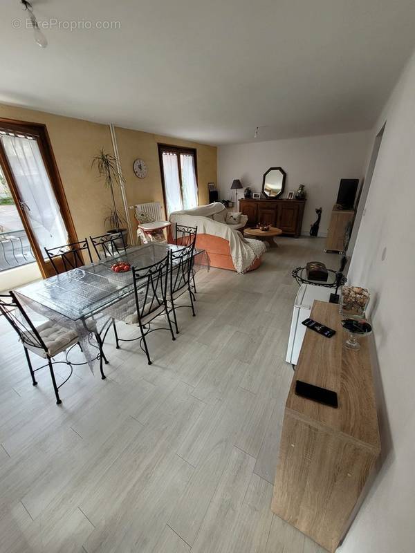 Appartement à CLUSES