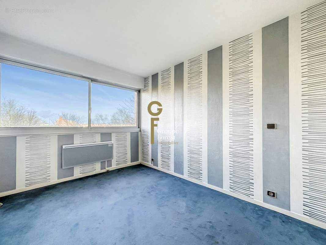 CHAMBRE DE 11 M2 - Appartement à CROIX