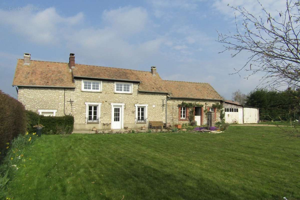 Maison à PACY-SUR-EURE