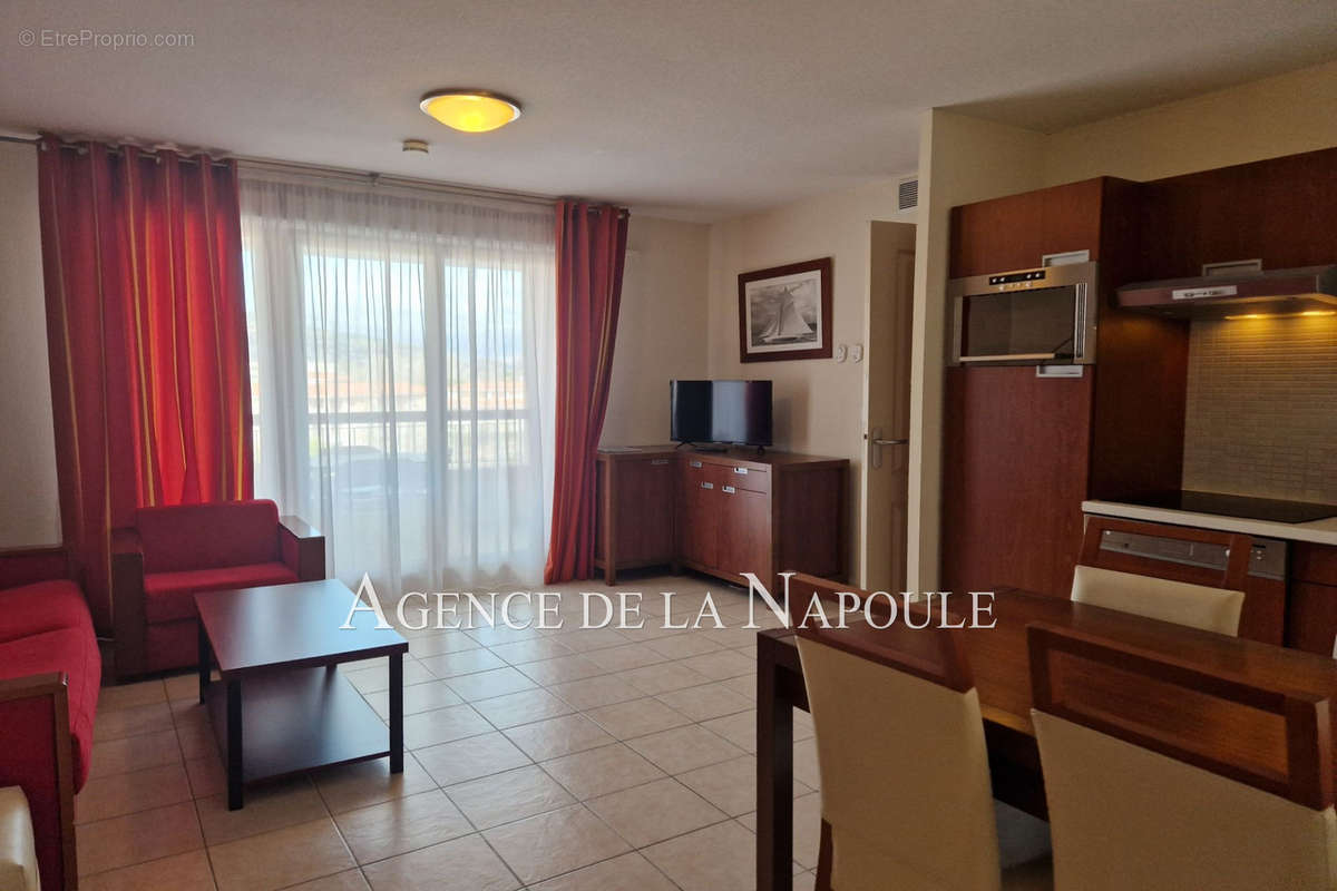 Appartement à MANDELIEU-LA-NAPOULE