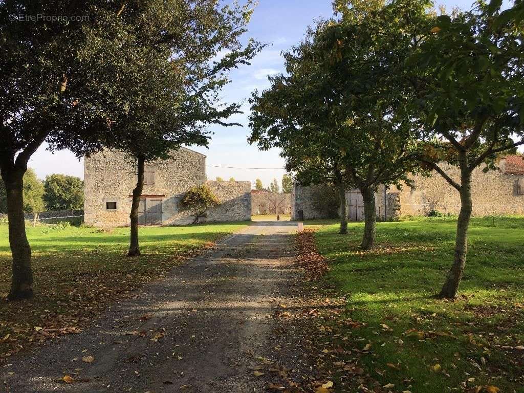 Maison à ROCHEFORT