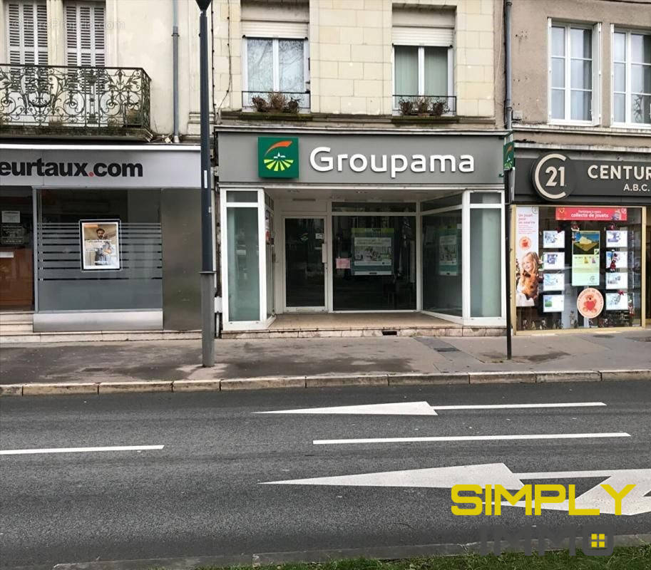 Façade immeuble - Appartement à CHATELLERAULT