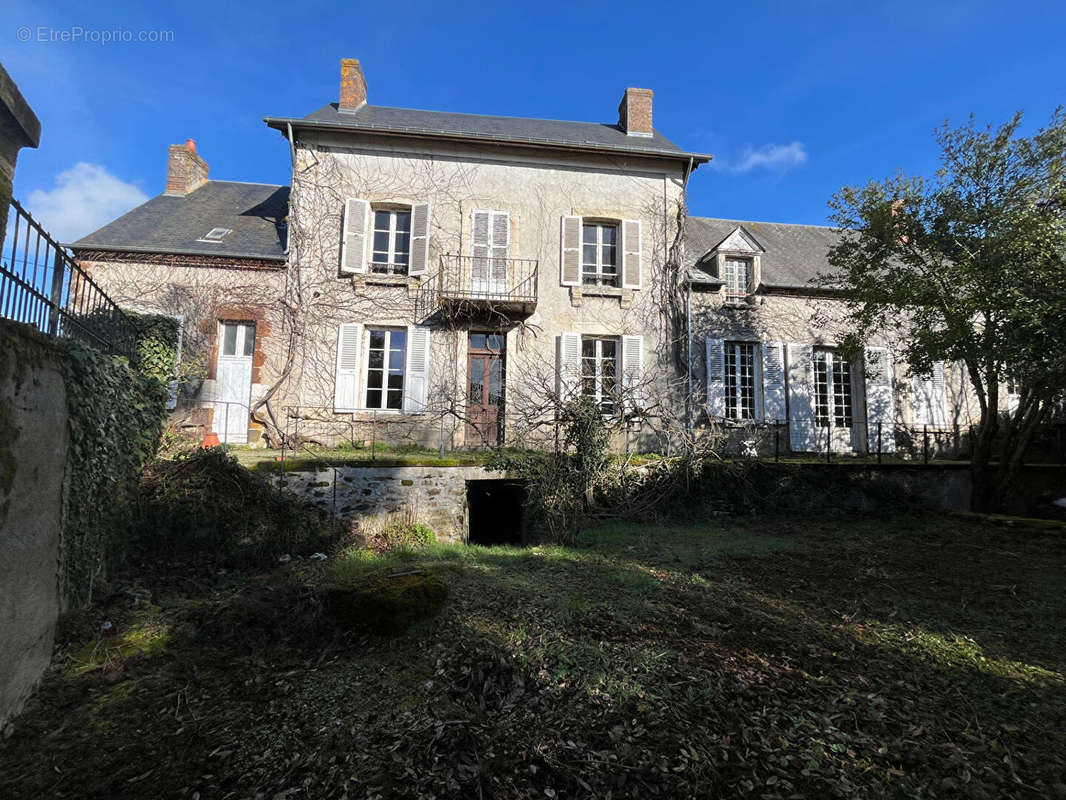 Maison à VAILLY-SUR-SAULDRE