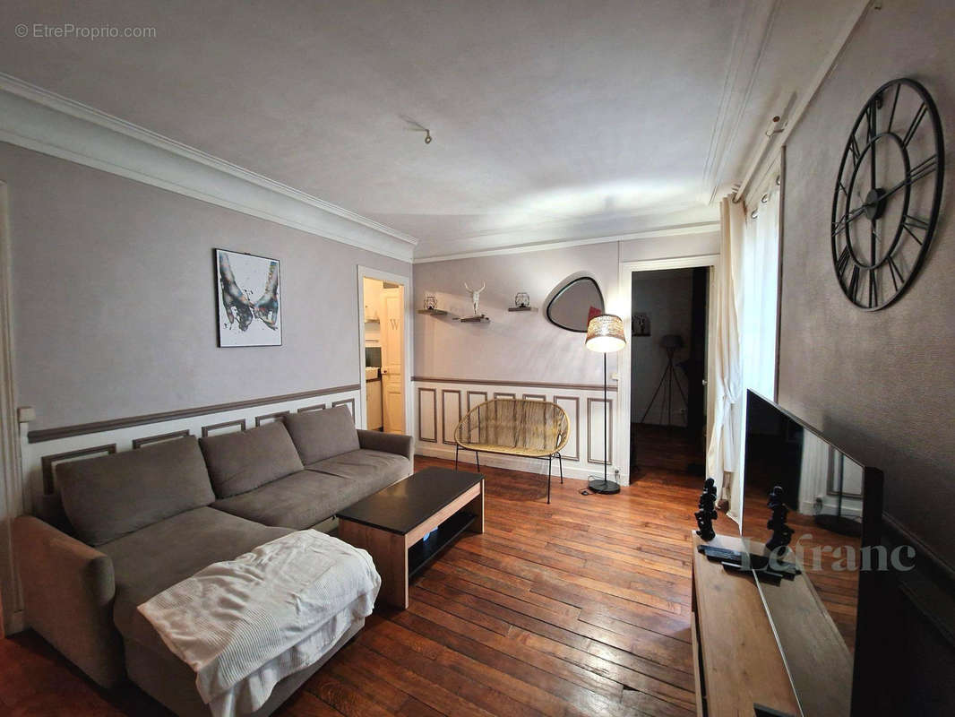 Appartement à PARIS-15E