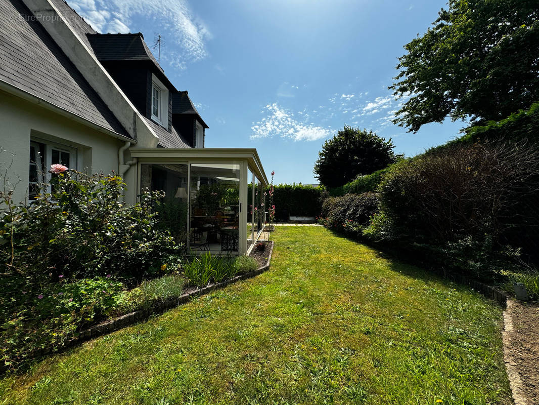 Maison à BOHARS