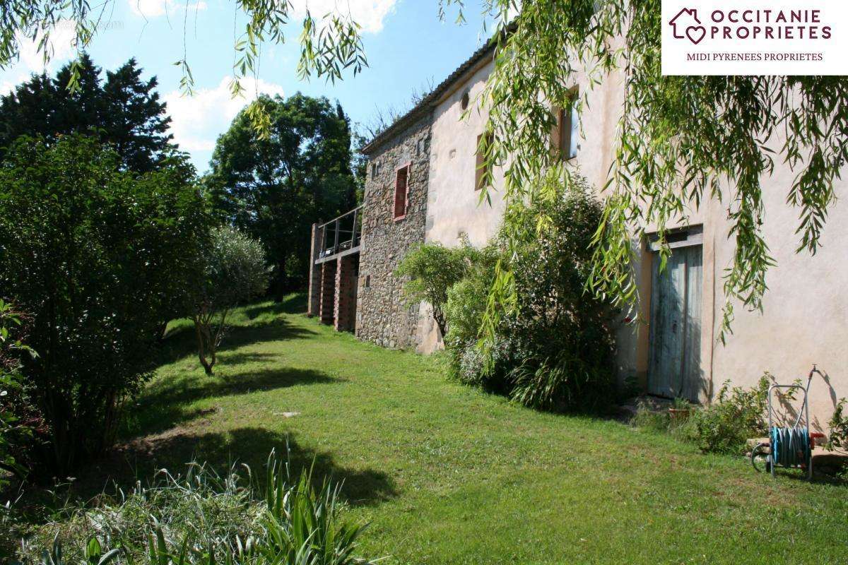 Maison à BELVEZE-DU-RAZES