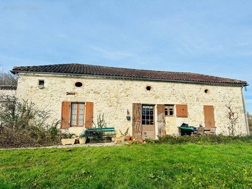 Maison à HAUTEFAGE-LA-TOUR