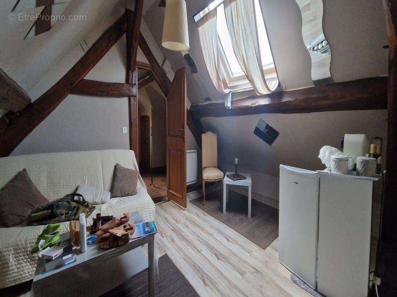 Appartement à PLAILLY