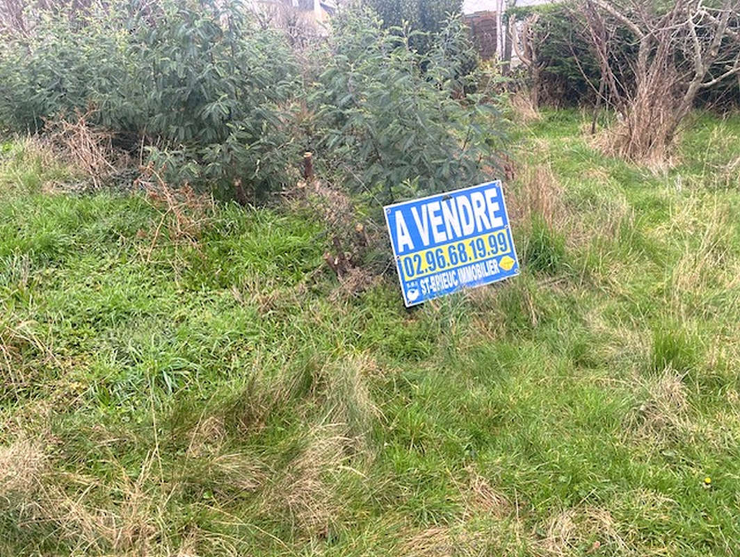 Terrain à SAINT-BRIEUC