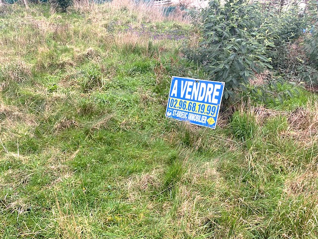 Terrain à SAINT-BRIEUC