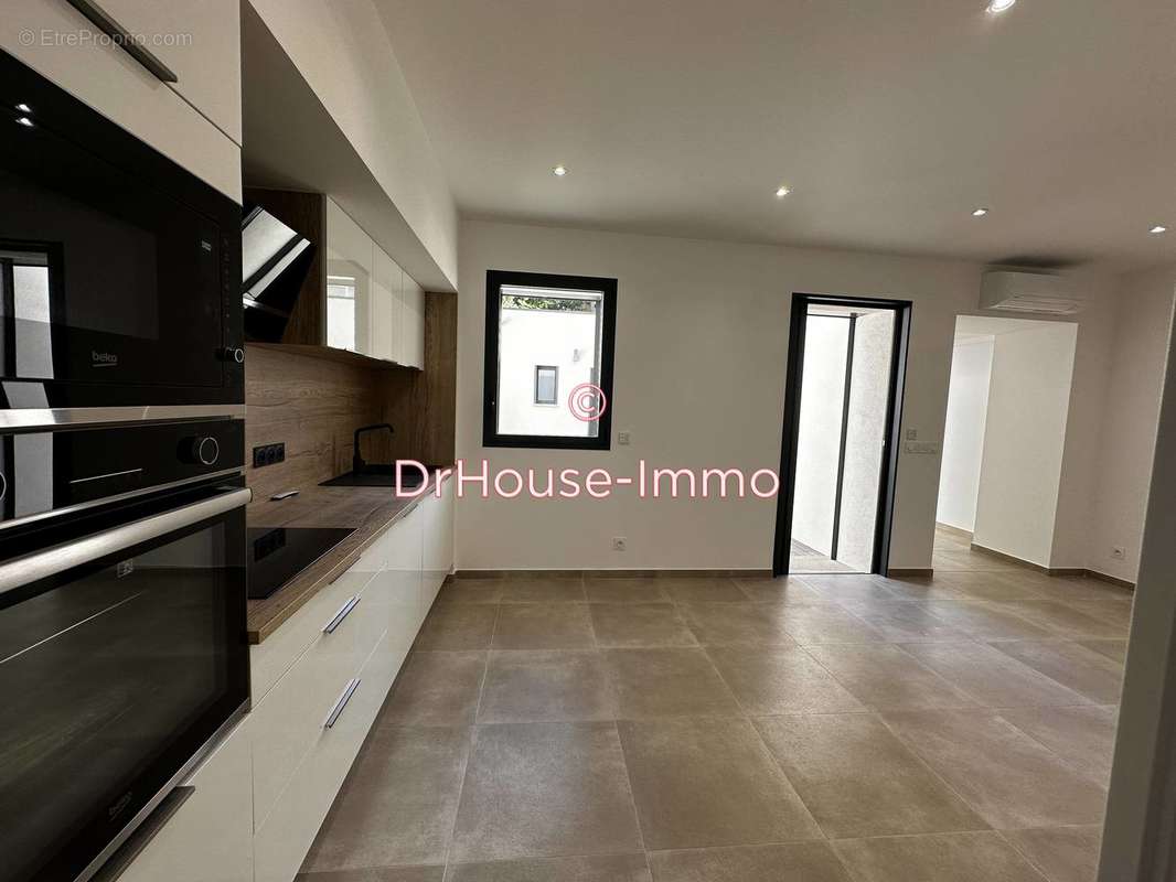 Appartement à VAISON-LA-ROMAINE