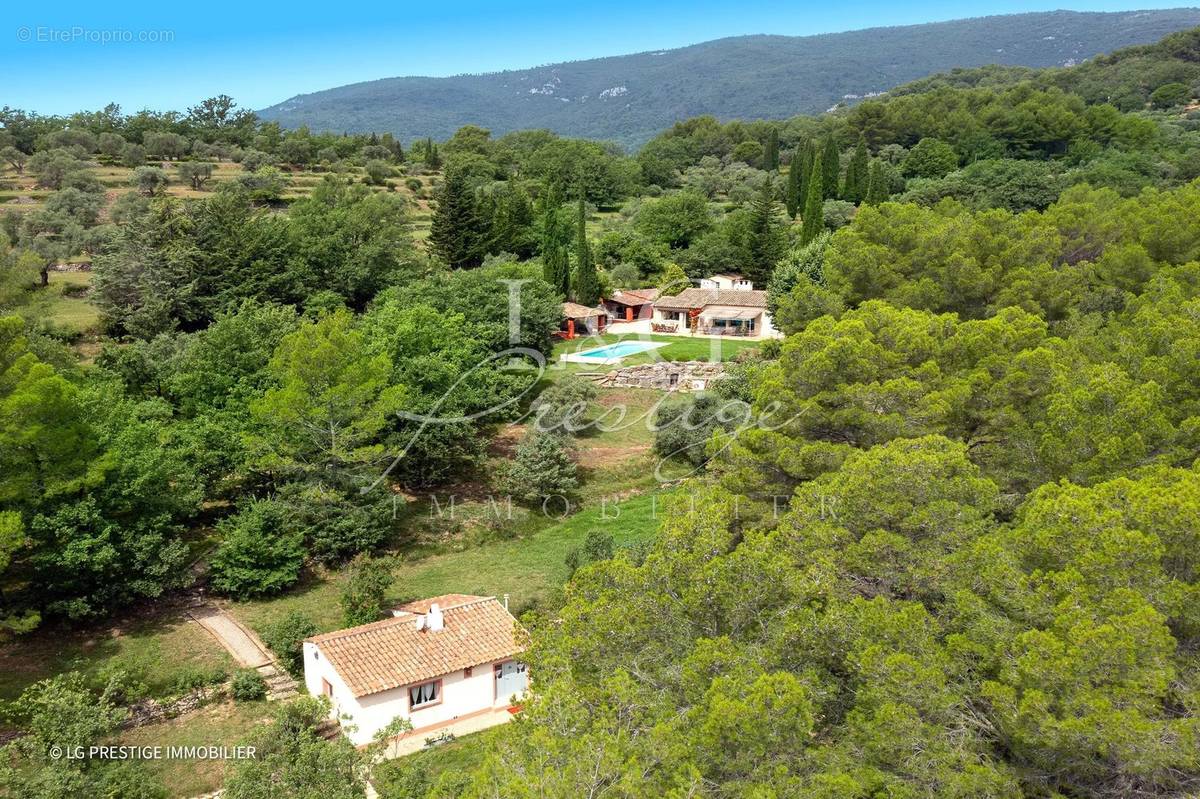 Maison à FAYENCE