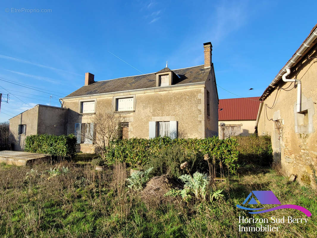 Maison à CHAMPILLET