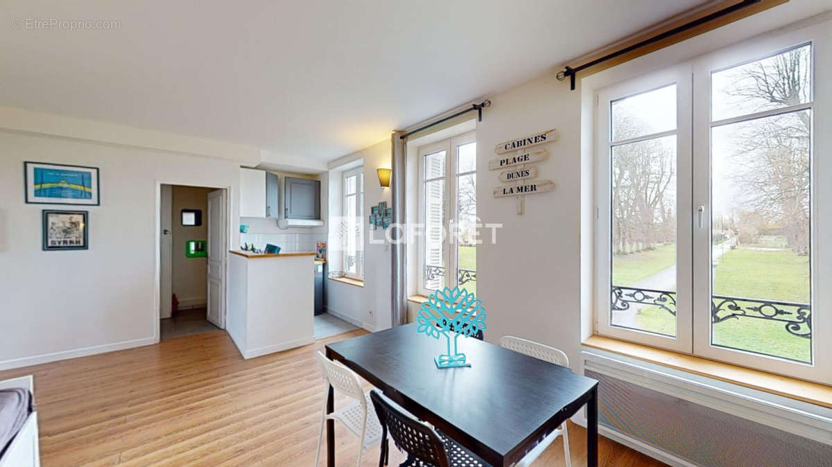 Appartement à GONNEVILLE-SUR-HONFLEUR