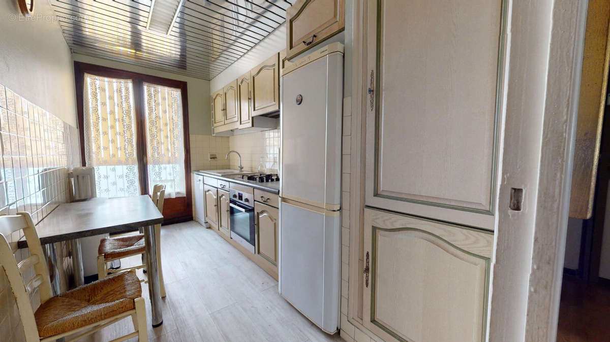 Appartement à MARSEILLE-13E