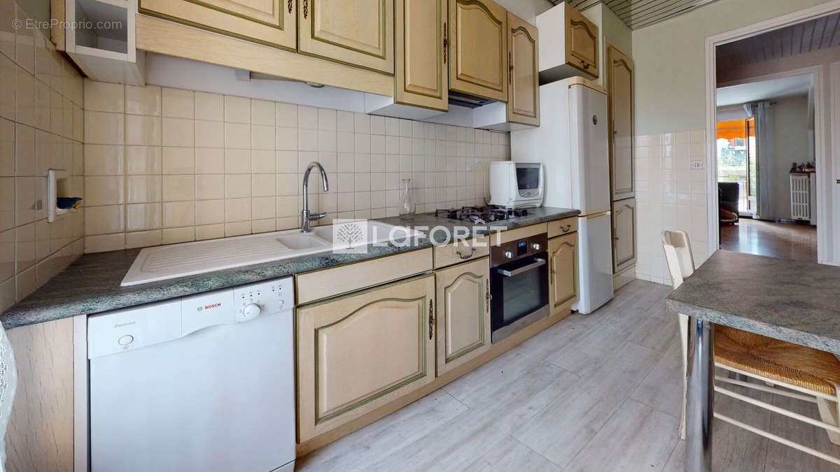 Appartement à MARSEILLE-13E