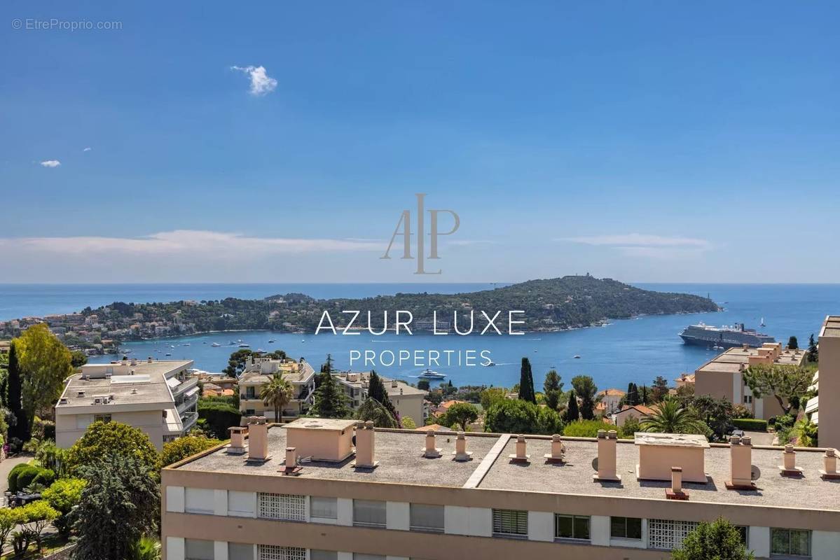 Appartement à VILLEFRANCHE-SUR-MER