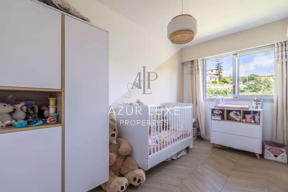 Appartement à VILLEFRANCHE-SUR-MER