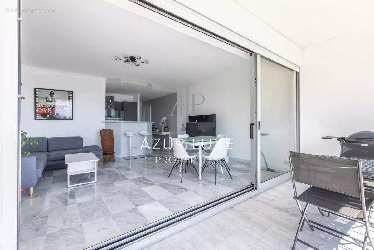 Appartement à VILLEFRANCHE-SUR-MER