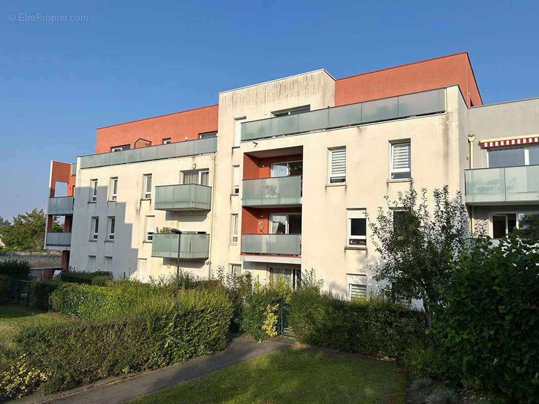 Appartement à MONDEVILLE