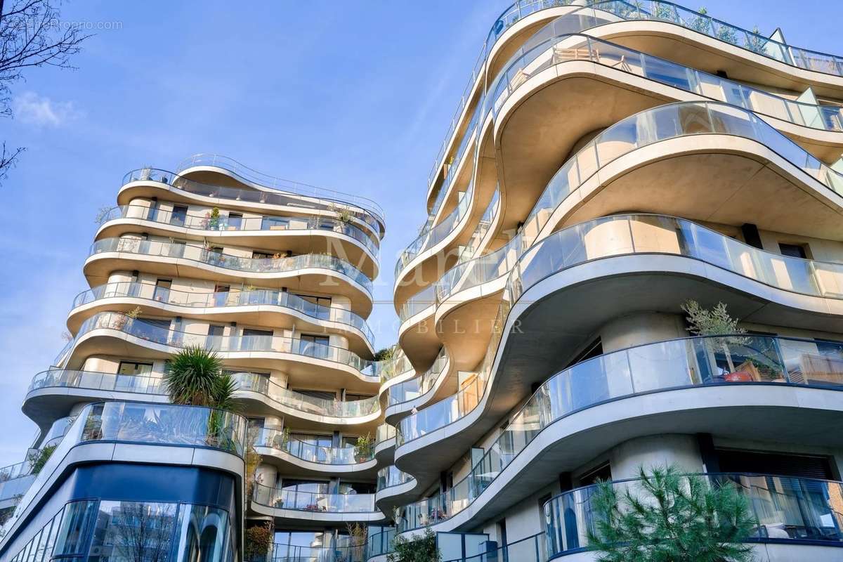 Appartement à COLOMBES