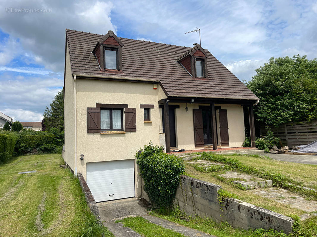 Maison à SOISY-SUR-ECOLE