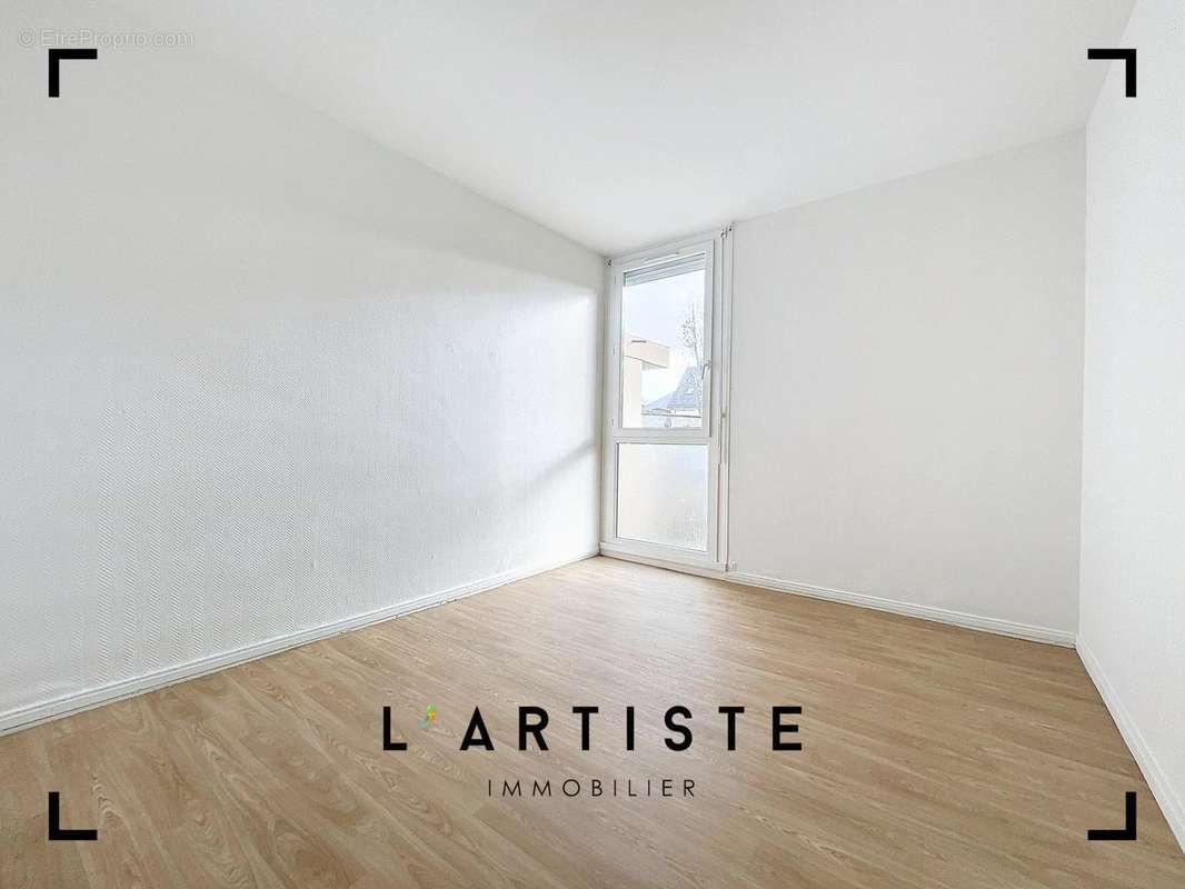 Appartement à SAINT-PIERRE-LES-ELBEUF