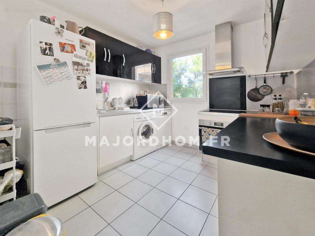 Appartement à MARSEILLE-12E