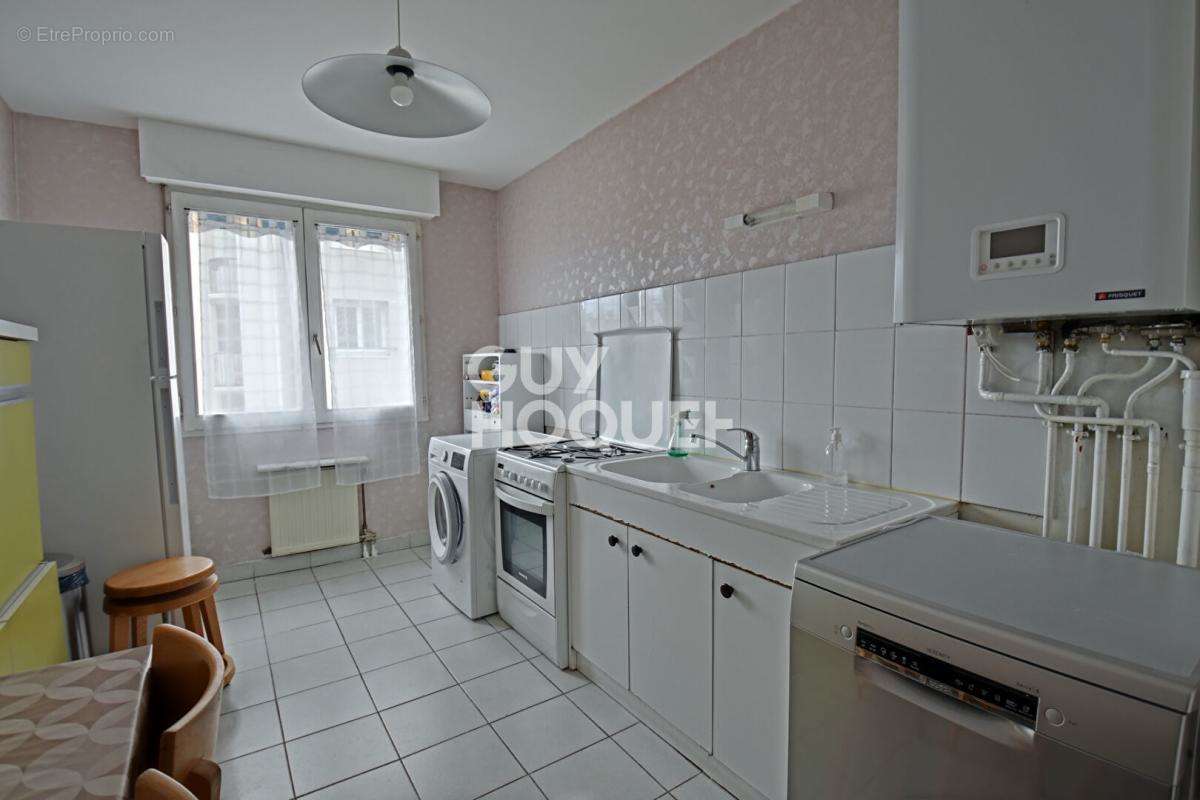 Appartement à LYON-3E