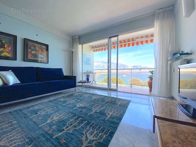 Appartement à ROQUEBRUNE-CAP-MARTIN