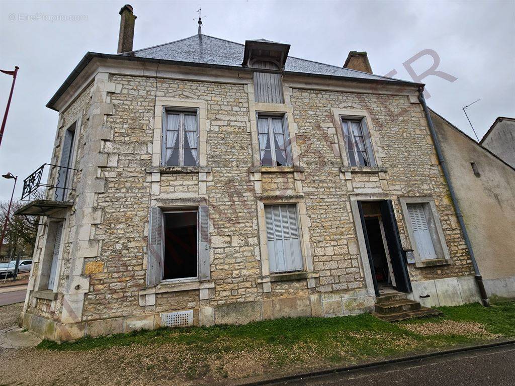 Appartement à AUXERRE