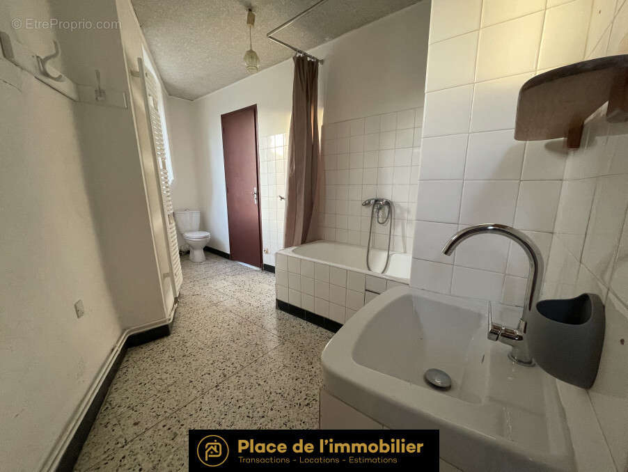 Appartement à SAINT-AMBROIX