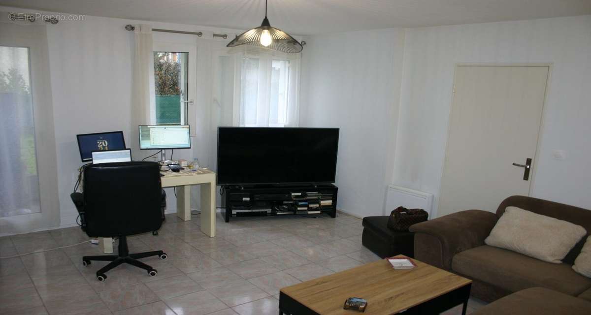 Appartement à LIVRY-GARGAN