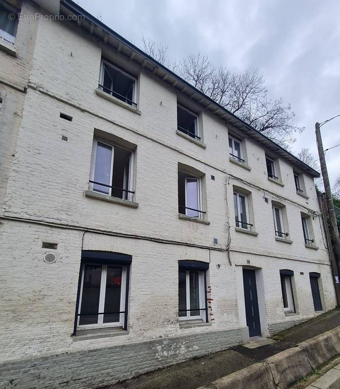 Immeuble de face - Appartement à BONSECOURS