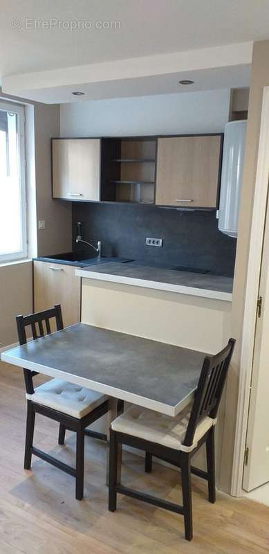 Studio gauche - Appartement à BONSECOURS