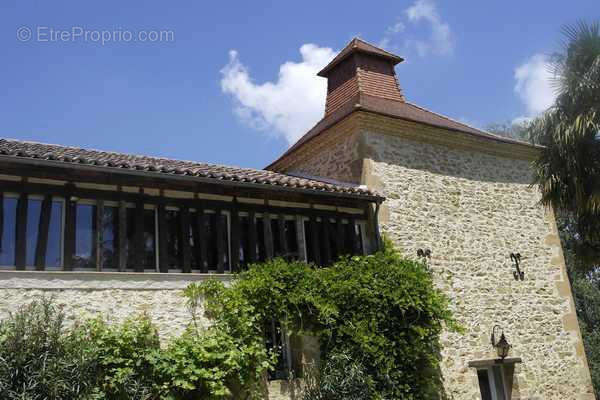 pigeonnier - Maison à MARCIAC