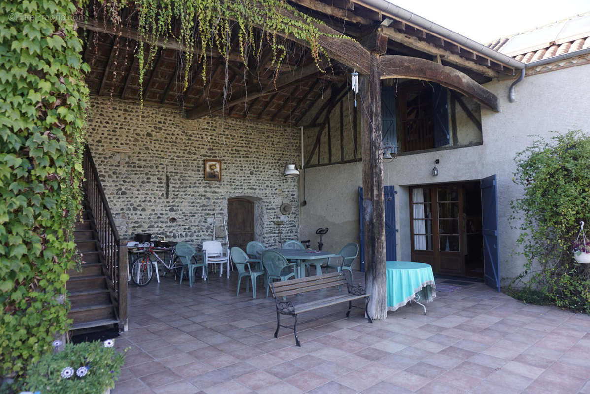 terrasse couverte - Maison à MARCIAC