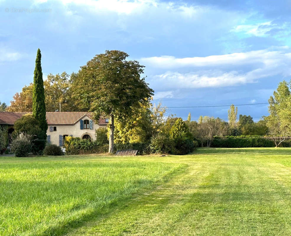 vue de la piste ulm - Maison à MARCIAC