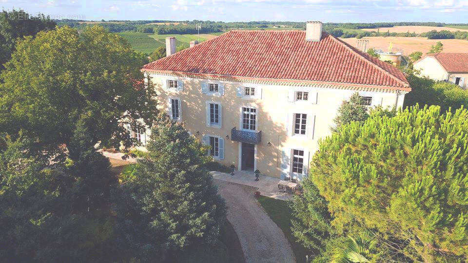 à vendre GERS château 19ème rénové - Maison à CONDOM