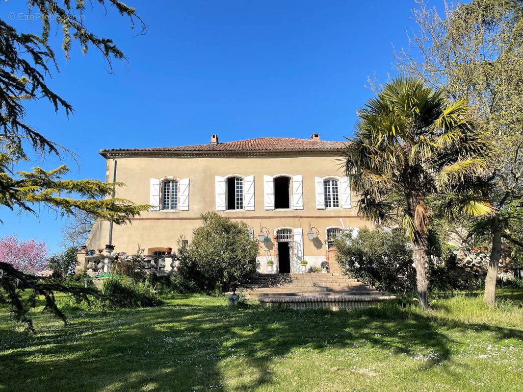 à vendre GERS côté Gimont château sur 2 hectares - Maison à GIMONT