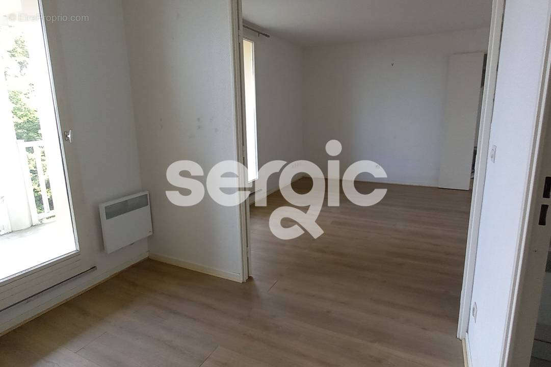 Appartement à SAINT-GERMAIN-LES-CORBEIL