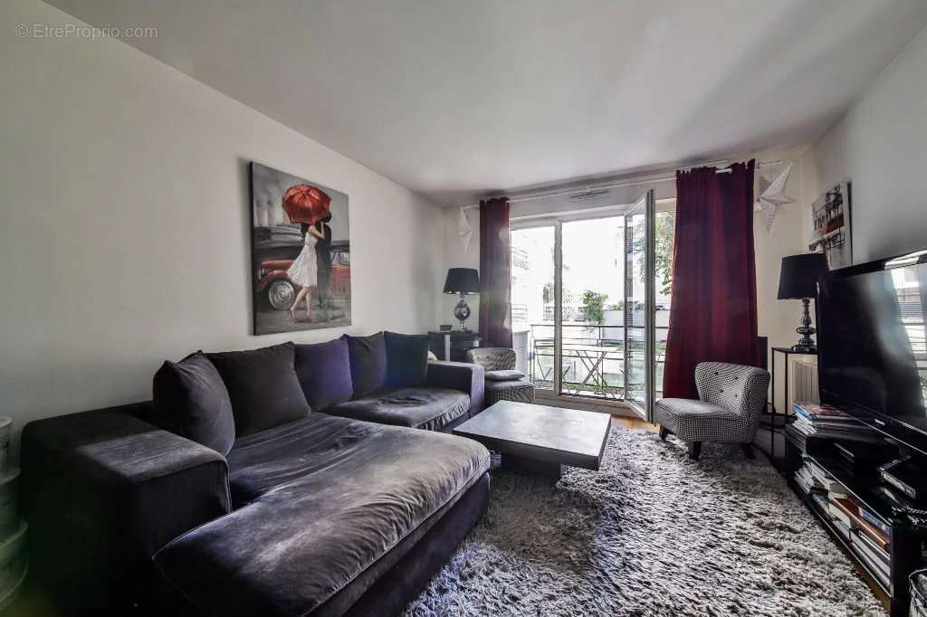 Appartement à LEVALLOIS-PERRET