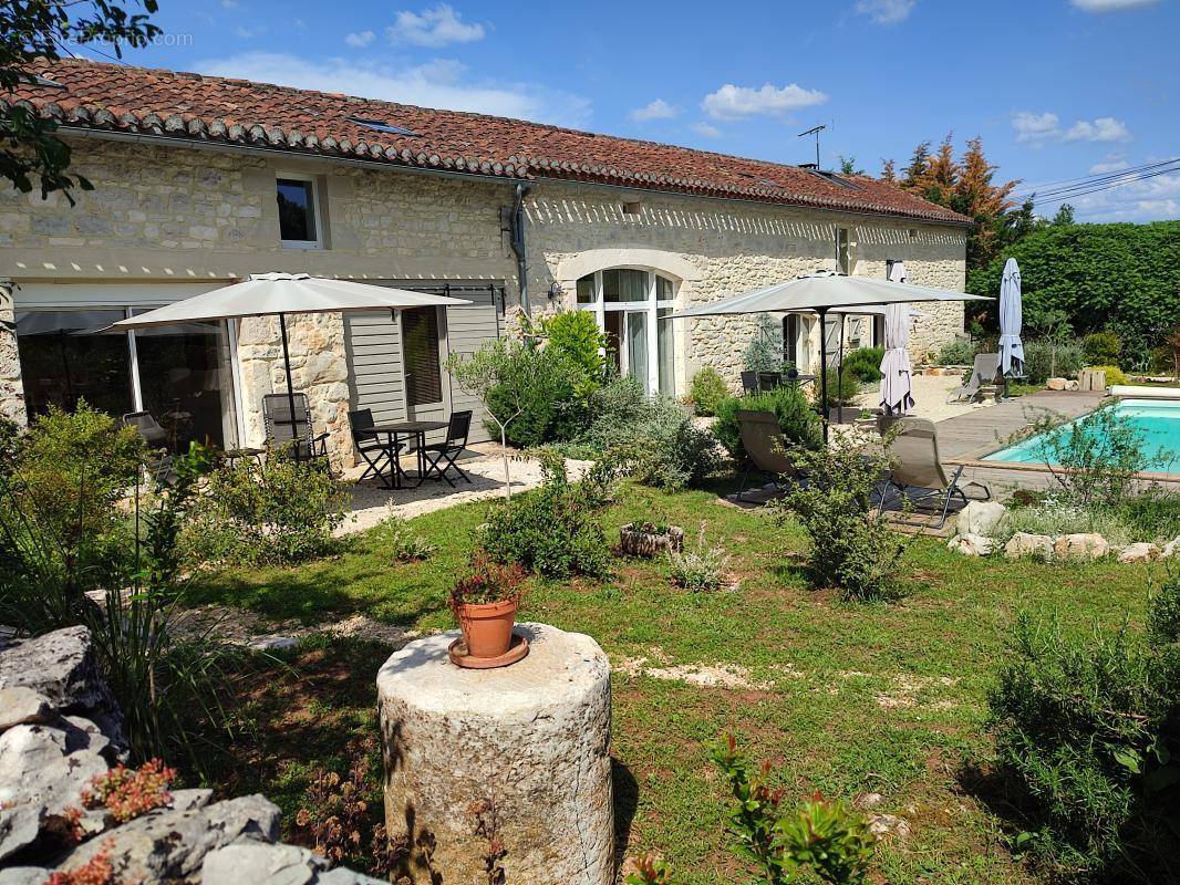 Maison à CAHORS