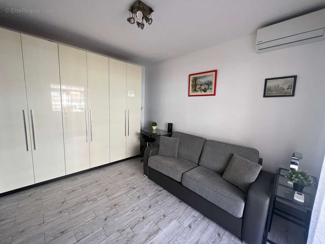 Appartement à MENTON