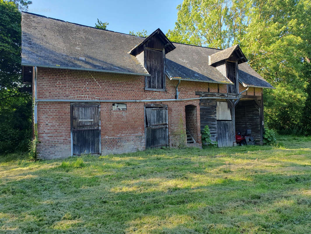 Maison à CORMEILLES